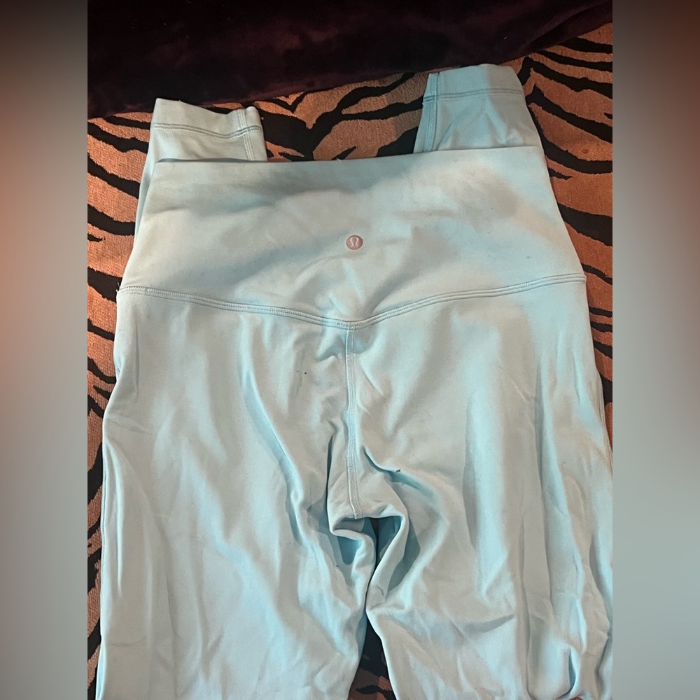 lululemon athletica Light Blue Leggings wunder under 
Worn once